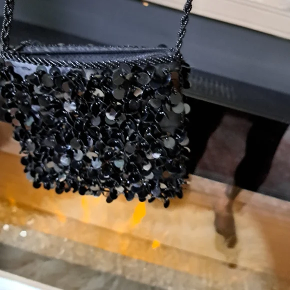 Purse - Picture 6 of 6